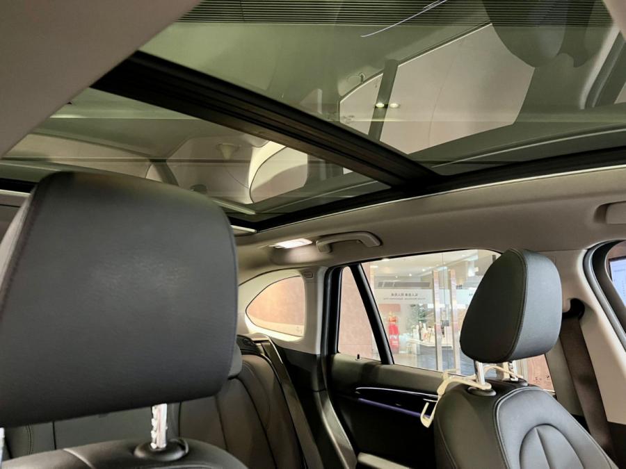 X1 sDrive18iA xLine - Image 6